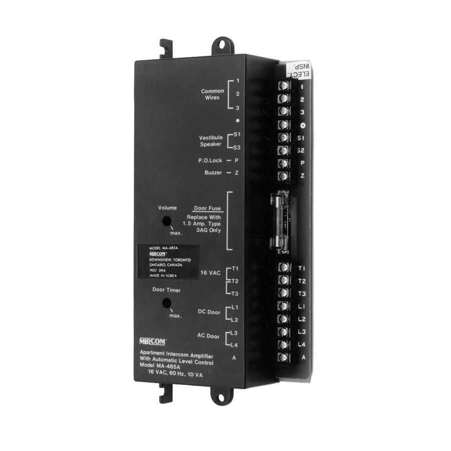 Amplifier for intercom system